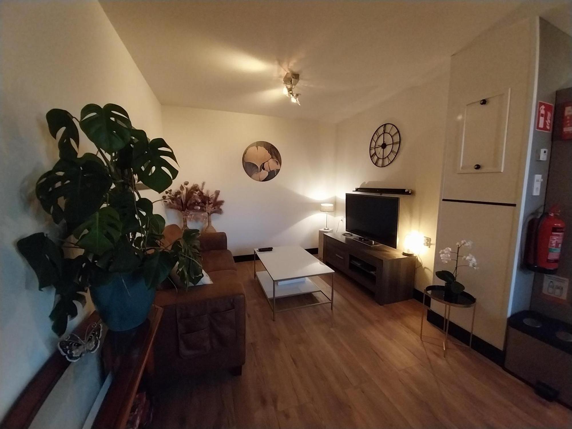Vakantiewoning Hem Exterior foto
